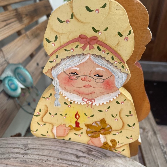 Sale‼️Grandma & Grandpa  Wall Hangers Hand Crafted Wooden Folk Art-Preowned - Picture 6 of 9